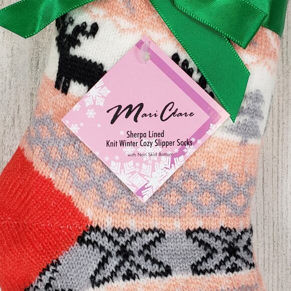 NWT Mari Clare Sherpa Lined Knit Winter Reindeer Design No-Slip Slipper Socks - Picture 4 of 6